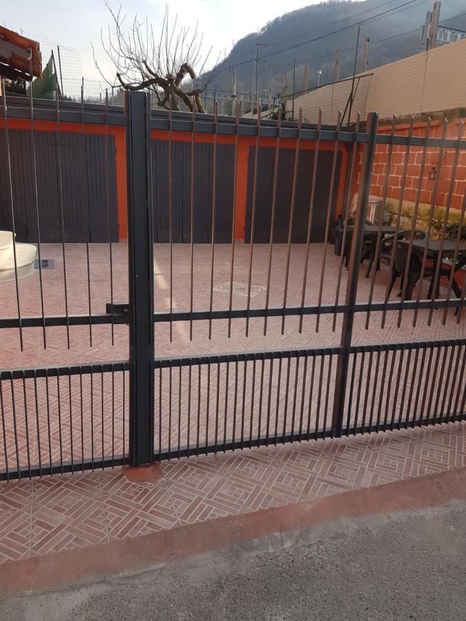 B&B Confine Como Exterior foto